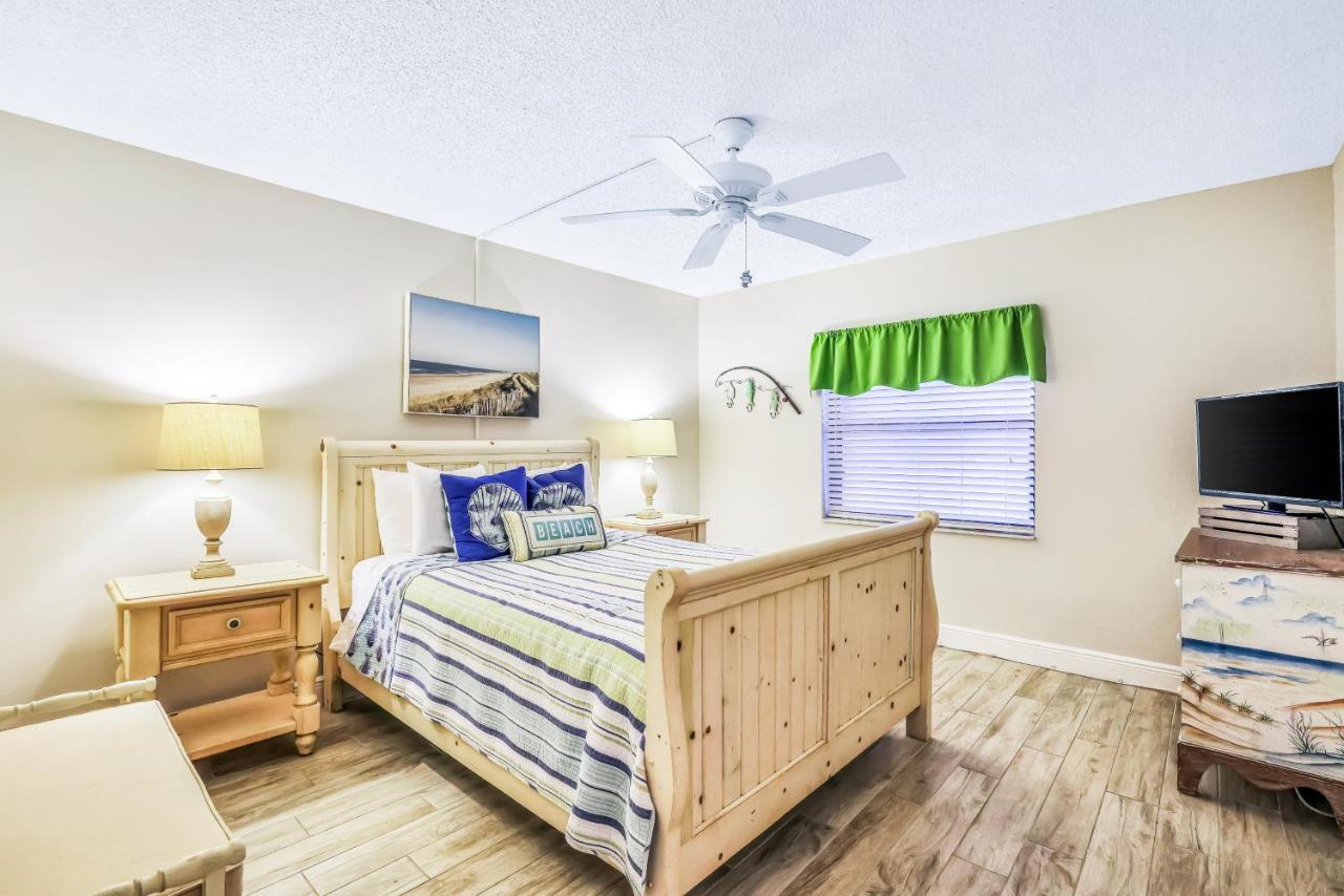 Ferienwohnung Cocoas By The Sea Cocoa Beach Exterior foto